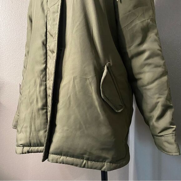 Old Navy Olive Green Jacket Faux fur Hood Utility Crocodile Tears - Picture 3 of 14